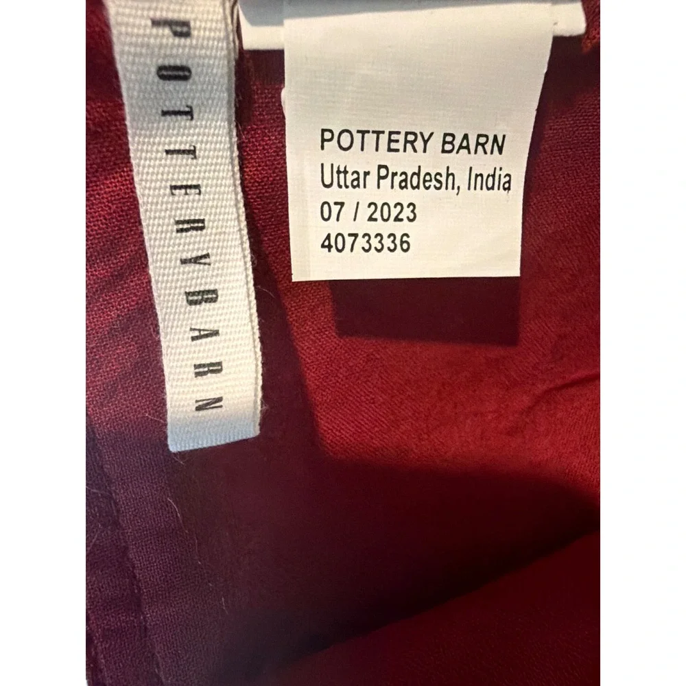Pottery Barn Yalla Ikat Red Linen Cotton Table Runner 18x108 NWT 4073336